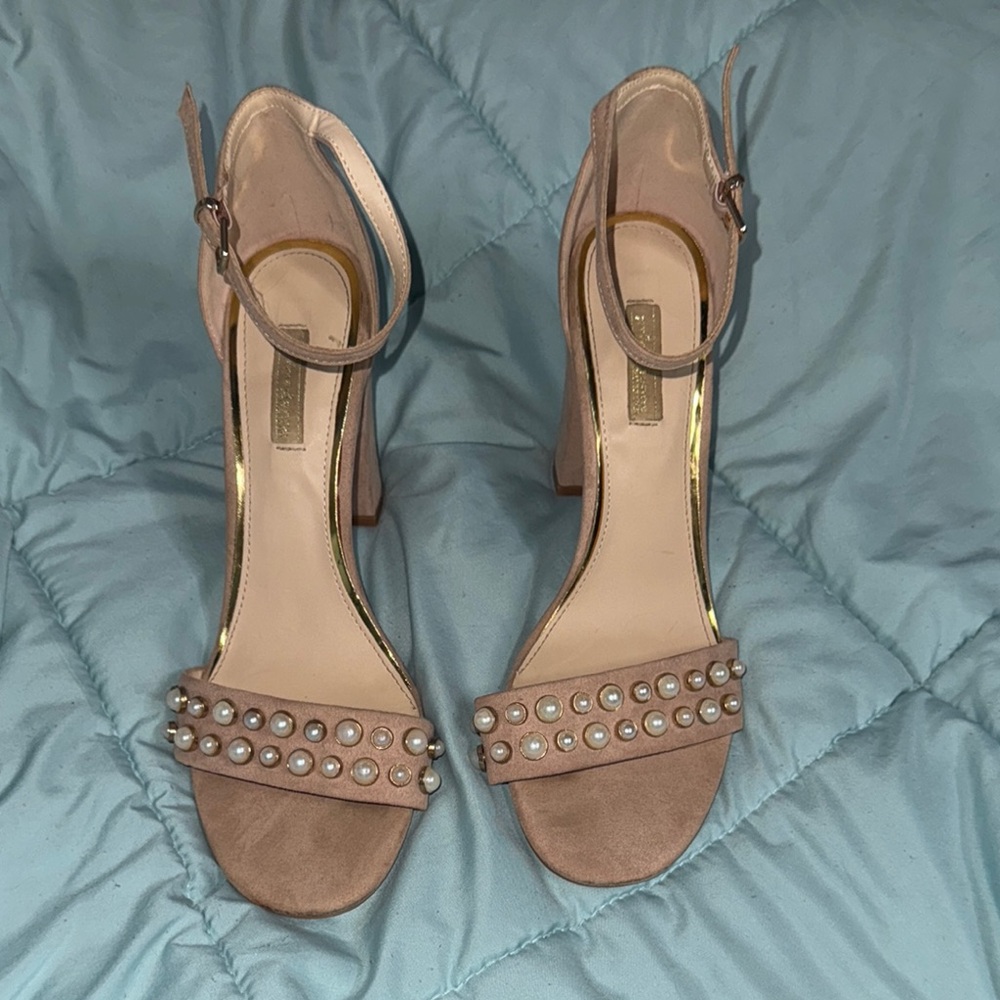Elegant Pearl-Embellished Tan Heels